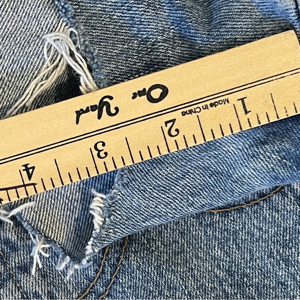 Levi’s 501 cutoff shorts 28 - Picture 5 of 7